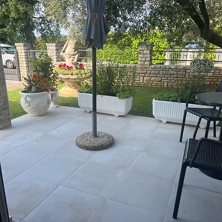 Guest House Sosi Umag Exterior foto